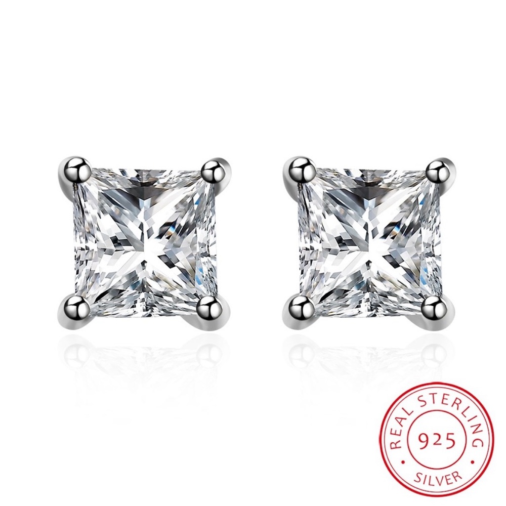 🚨🚨🚨SALE🚨🚨🚨 Sterling Silver Stud Earrings